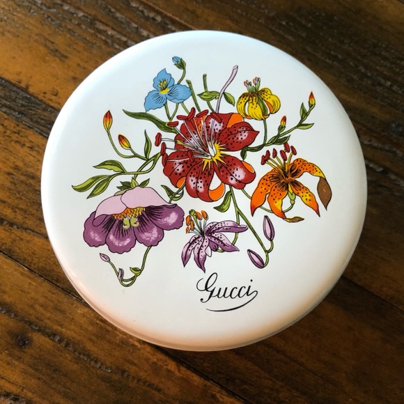 Gucci Other - GUCCI 5”Round Floral Trinket Box Porcelain 1.5” Deep Richard Ginori Vintage1980s